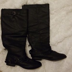 Black knee-high boots